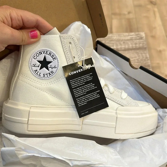 New in Box Converse Cruise Canvas-Suede Unisex High Top Shoe In Egret - Picture 4 of 6
